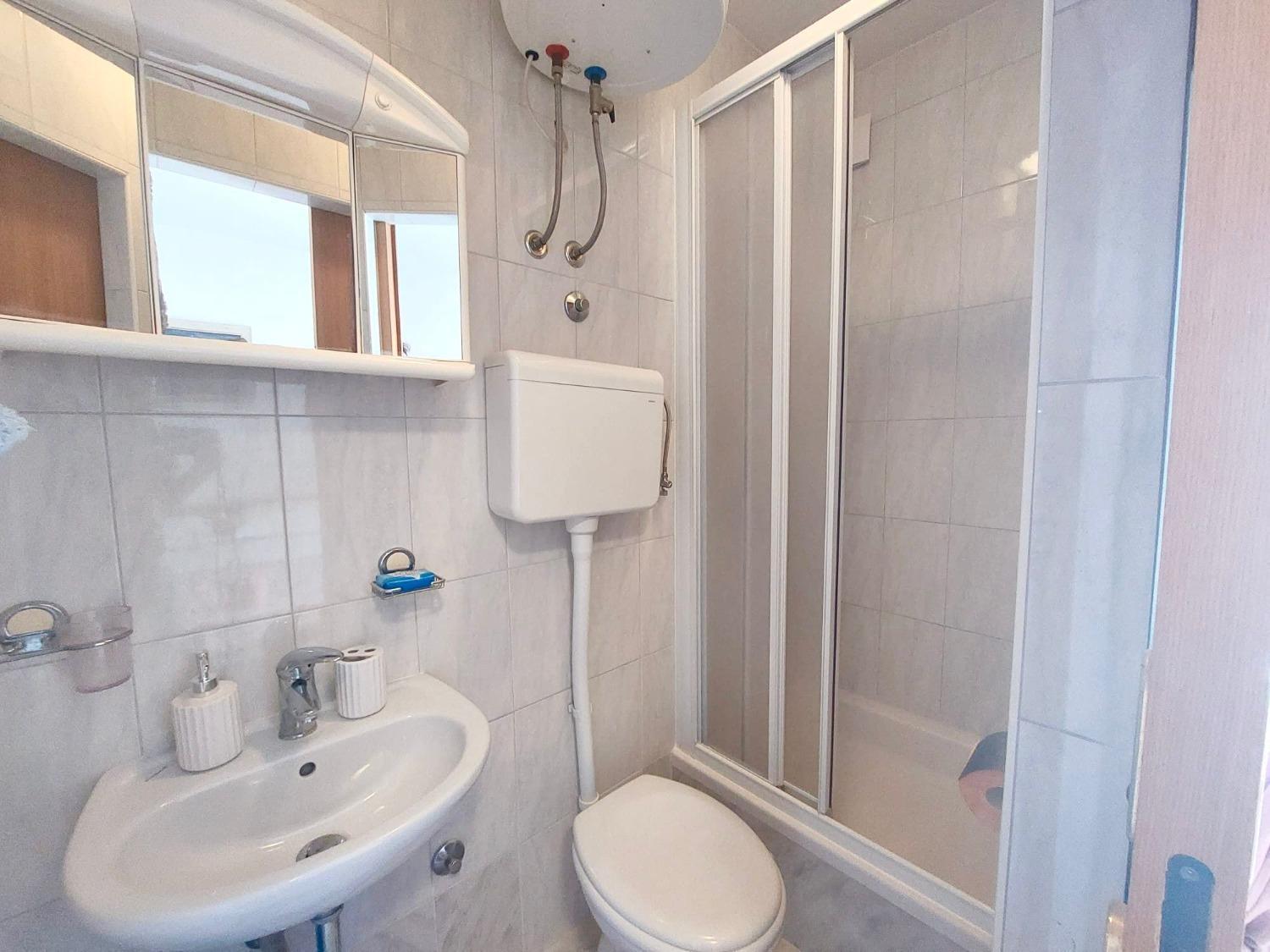 Apartment Fila - Large & Close To The Beach Makarska Exterior photo
